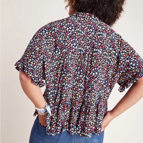 Floral Ruffle Sleeve Blouse - Picture 7 of 7